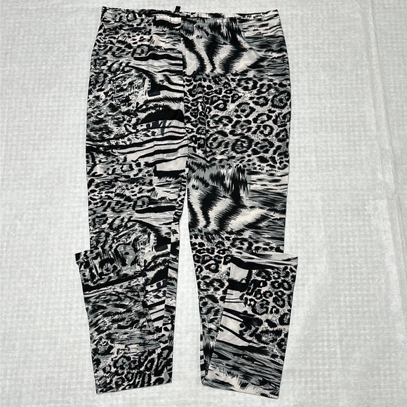 Junior Animal Print Leggings Size L/XL - Set of FOUR - Picture 4 of 5